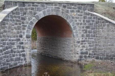 Arch-culvert