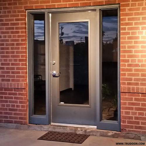 Commercial-metal-door-with-steel
